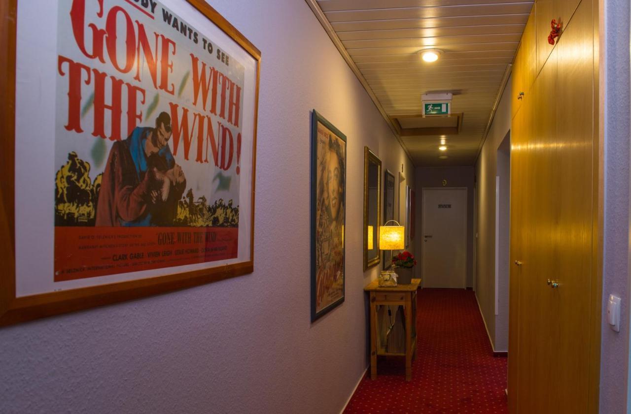 Hotel Garni Am Eckernweg 策勒 外观 照片
